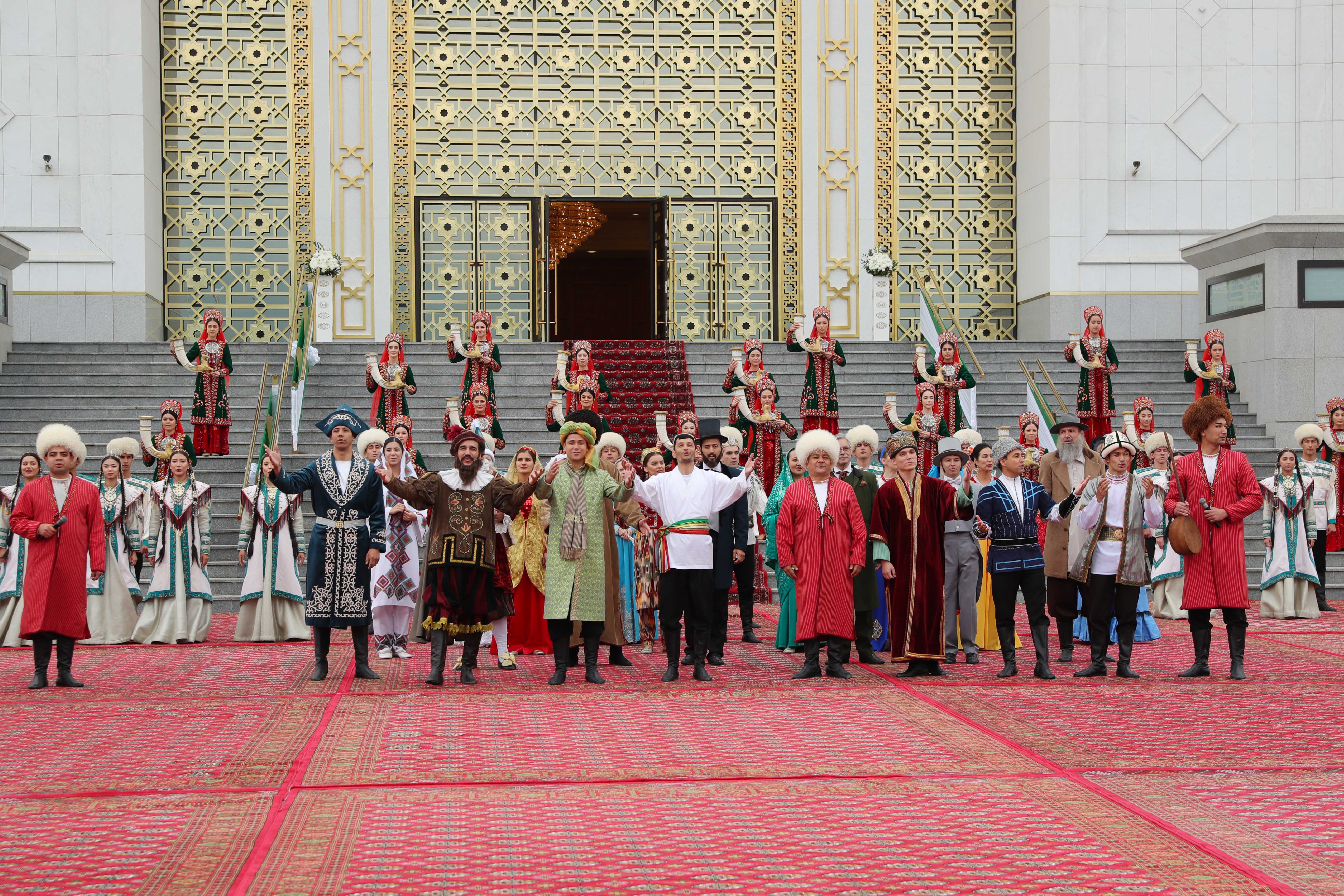 “Turkmentravel – 2026” atly halkara syýahatçylyk sergisi we maslahaty dabaraly ýagdaýda açyldy